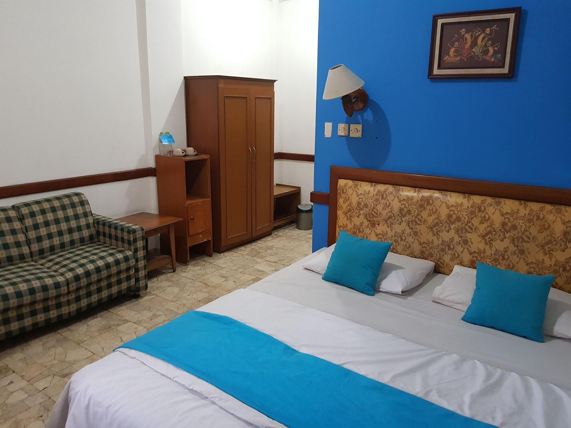 Oyo 1945 Hotel Bali Indah Bandung Dış mekan fotoğraf