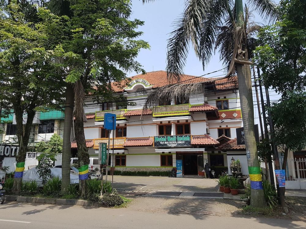 Oyo 1945 Hotel Bali Indah Bandung Dış mekan fotoğraf