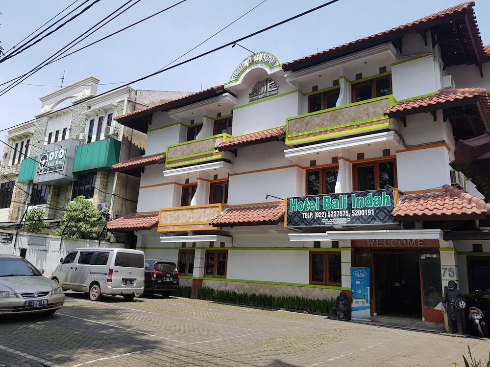 Oyo 1945 Hotel Bali Indah Bandung Dış mekan fotoğraf