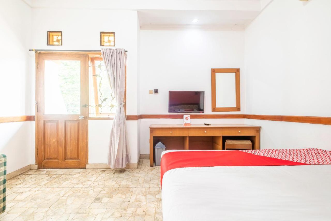 Oyo 1945 Hotel Bali Indah Bandung Dış mekan fotoğraf